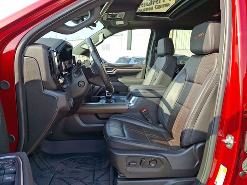 Used 2025 Chevrolet Silverado 1500 High Country image 26