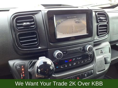 Used 2024 RAM ProMaster 2500 w/ Convenience Group image 22