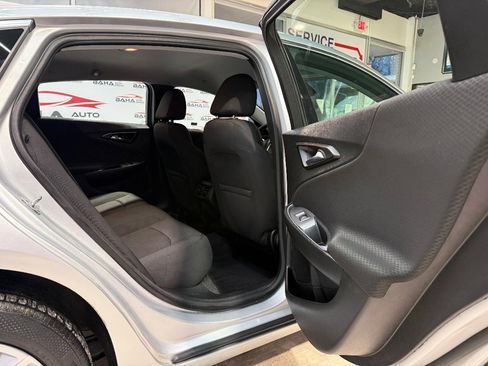 Used 2022 Chevrolet Malibu LT image 44