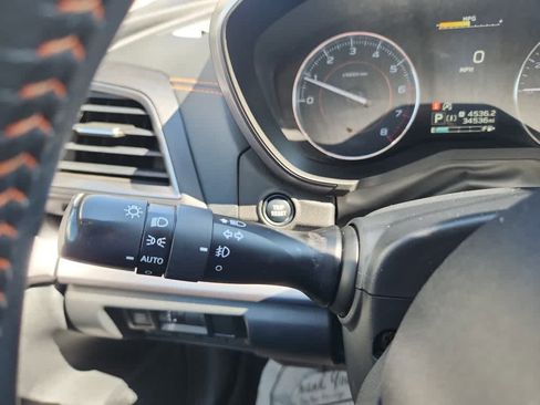 Used 2021 Subaru Crosstrek 2.5i Limited w/ Moonroof Package 1 image 34