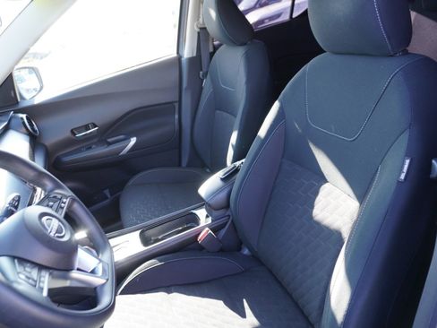 Used 2024 Nissan Kicks SV w/ Exterior Package image 22