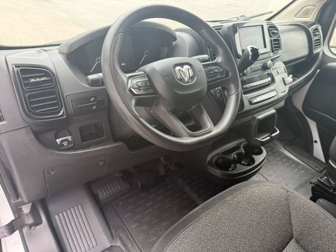 Used 2023 RAM ProMaster 2500 FWD image 17