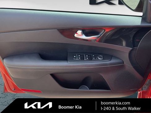 Used 2024 Kia Forte GT-Line w/ GT-Line Premium Package FWD image 16