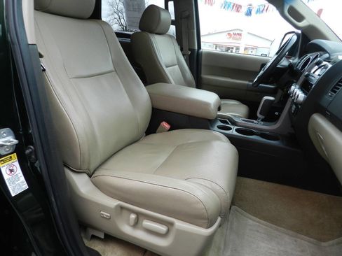 Used 2010 Toyota Sequoia Limited image 12