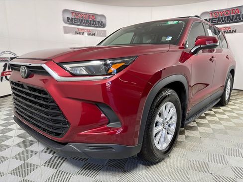 Used 2025 Toyota Grand Highlander AWD Hybrid image 8