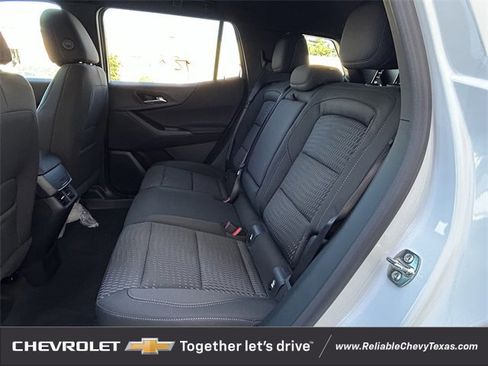New 2026 Chevrolet Equinox LT w/ Safety and Technology Package image 24