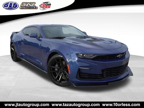 Used 2020 Chevrolet Camaro SS RWD image 1