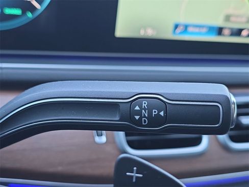 Used 2022 Mercedes-Benz GLE 450 4MATIC image 16