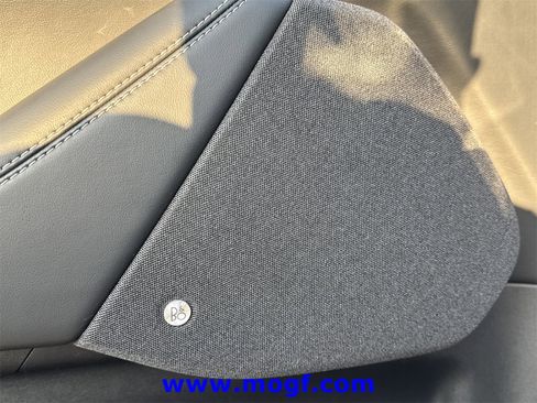 Used 2022 Ford Mustang Mach-E Premium image 17