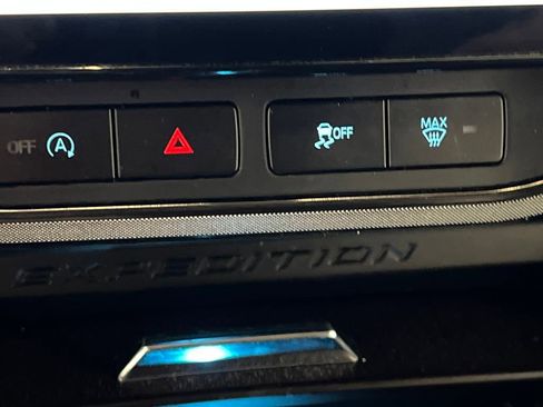 Used 2023 Ford Expedition Max Platinum image 59