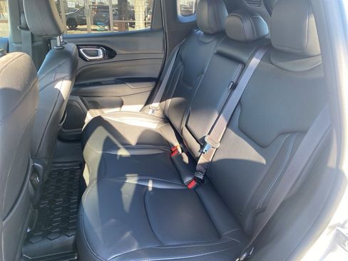 Used 2025 Jeep Compass Limited w/ High Altitude Package image 16