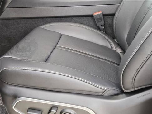 New 2026 Jeep Grand Wagoneer Limited image 4