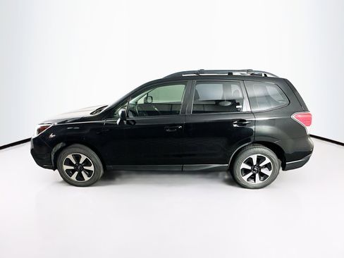 Used 2018 Subaru Forester 2.5i w/ Alloy Wheel Package image 4