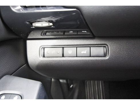 New 2026 Nissan Pathfinder SV FWD image 17