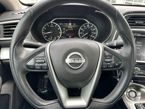 Used 2023 Nissan Maxima SV w/ Floor Mat Group FWD image 23