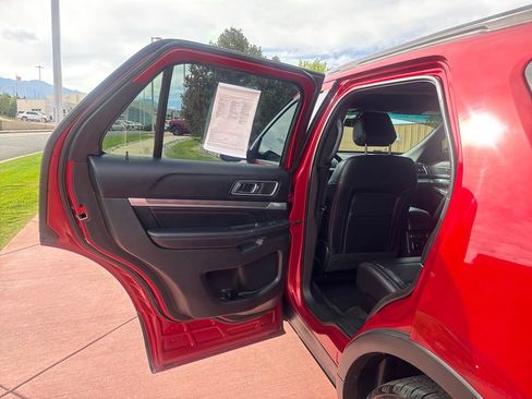Used 2016 Ford Explorer Sport w/ Equipment Group 401A AWD/4WD image 19