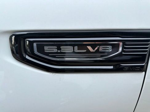 Used 2022 GMC Sierra 1500 Elevation AWD/4WD image 3