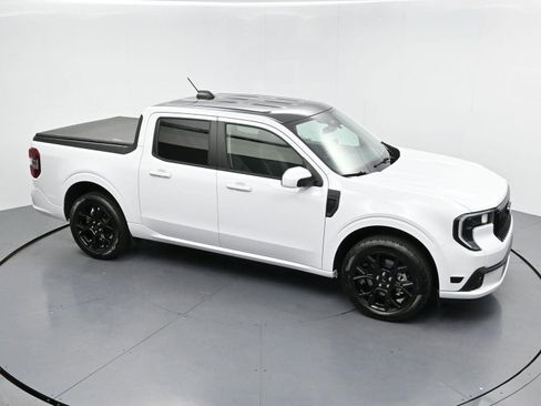 Used 2025 Ford Maverick Lobo AWD/4WD image 34