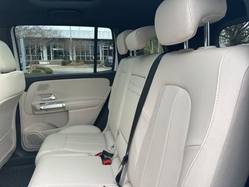 New 2026 Mercedes-Benz GLB 250 image 19