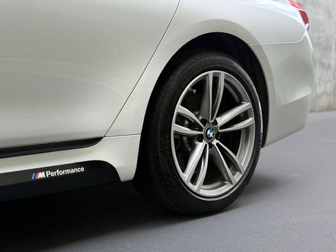 Used 2017 BMW 750i xDrive image 9