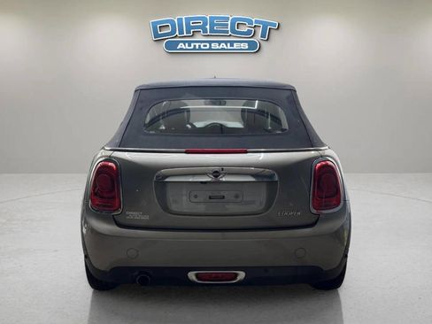 Used 2018 MINI Cooper Convertible image 5