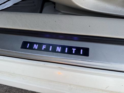 Used 2013 INFINITI G37 Journey w/ Premium Pkg image 15