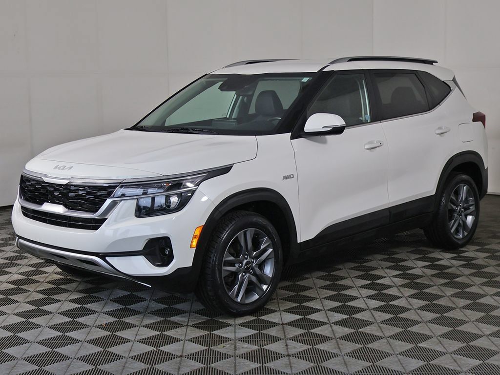 Used 2022 Kia Seltos S AWD/4WD image 7