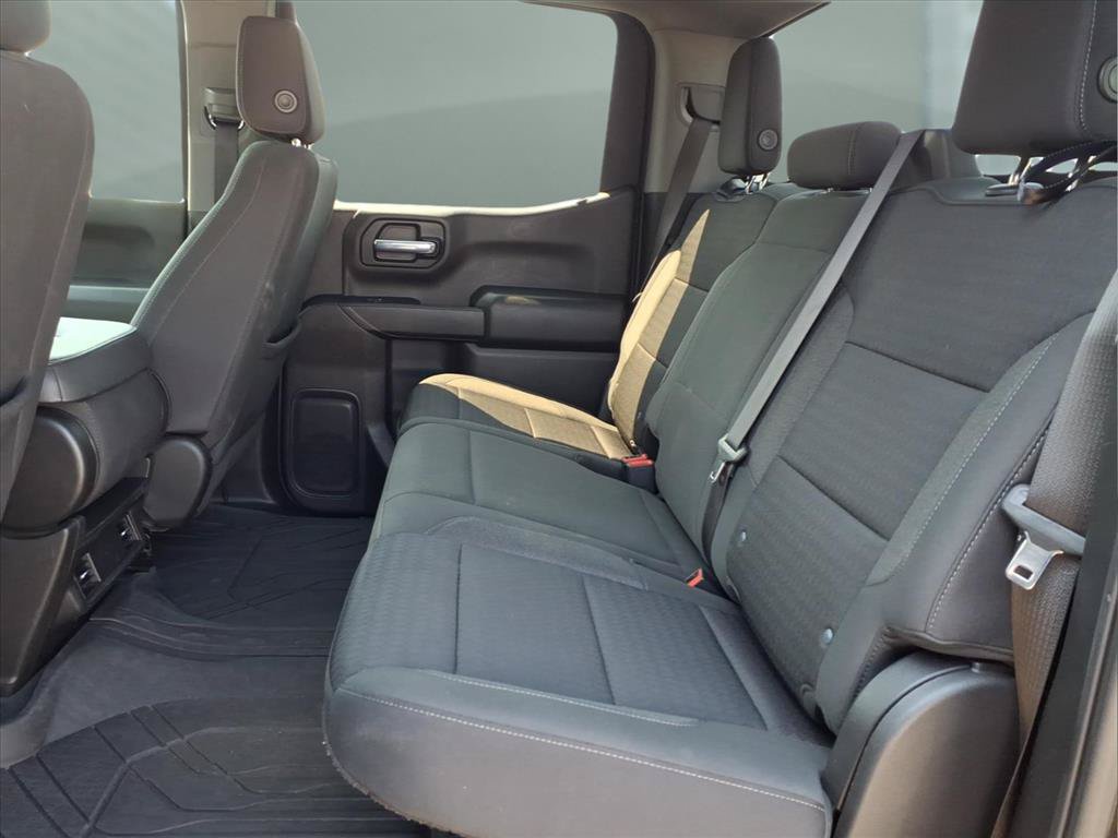 Used 2023 Chevrolet Silverado 1500 Custom AWD/4WD image 18