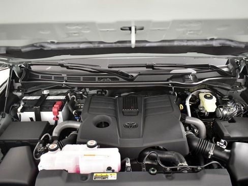 New 2026 Toyota Tundra SR5 RWD image 38