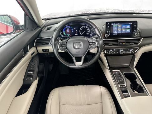 Used 2022 Honda Accord EX-L image 11