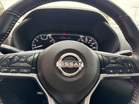 Certified 2024 Nissan Sentra SR image 17