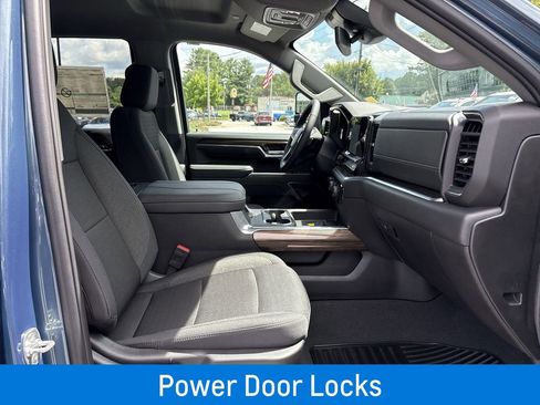 New 2025 Chevrolet Silverado 2500 LT w/ Safety Package image 29