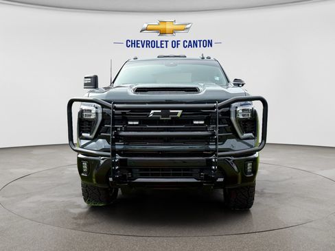 Used 2026 Chevrolet Silverado 2500 LT w/ Trail Boss Package AWD/4WD image 2