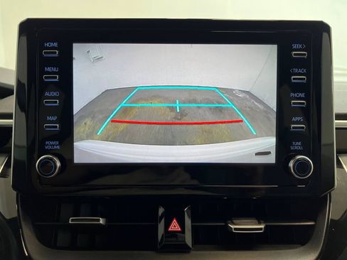 Used 2020 Toyota Corolla SE FWD image 18