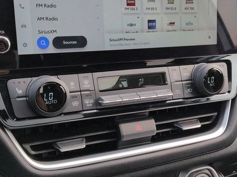 Certified 2024 Toyota Grand Highlander AWD image 15