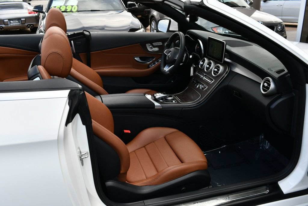 Used 2017 Mercedes-Benz C 300 4MATIC Cabriolet image 18