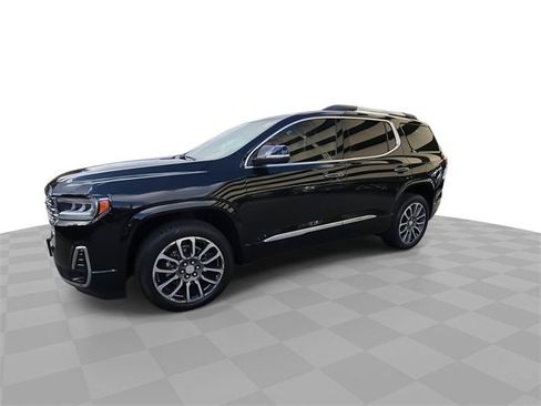 Used 2021 GMC Acadia Denali w/ Denali Technology Package image 4