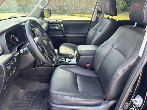 Used 2020 Toyota 4Runner TRD Off-Road Premium w/ Moonroof Package AWD/4WD image 9