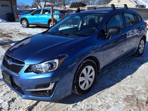 Used 2016 Subaru Impreza 2.0i image 4