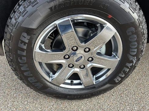 New 2025 Ford Ranger XLT w/ Chrome Accent Package image 9