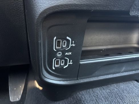 Used 2024 RAM 2500 Laramie w/ Safety Group image 21