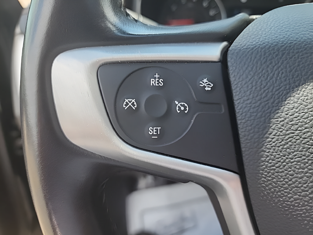 Used 2020 GMC Terrain SLE w/ Driver Convenience Package FWD image 14