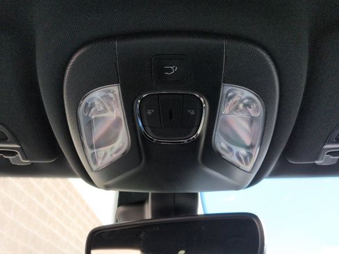 New 2026 Jeep Compass Limited image 17