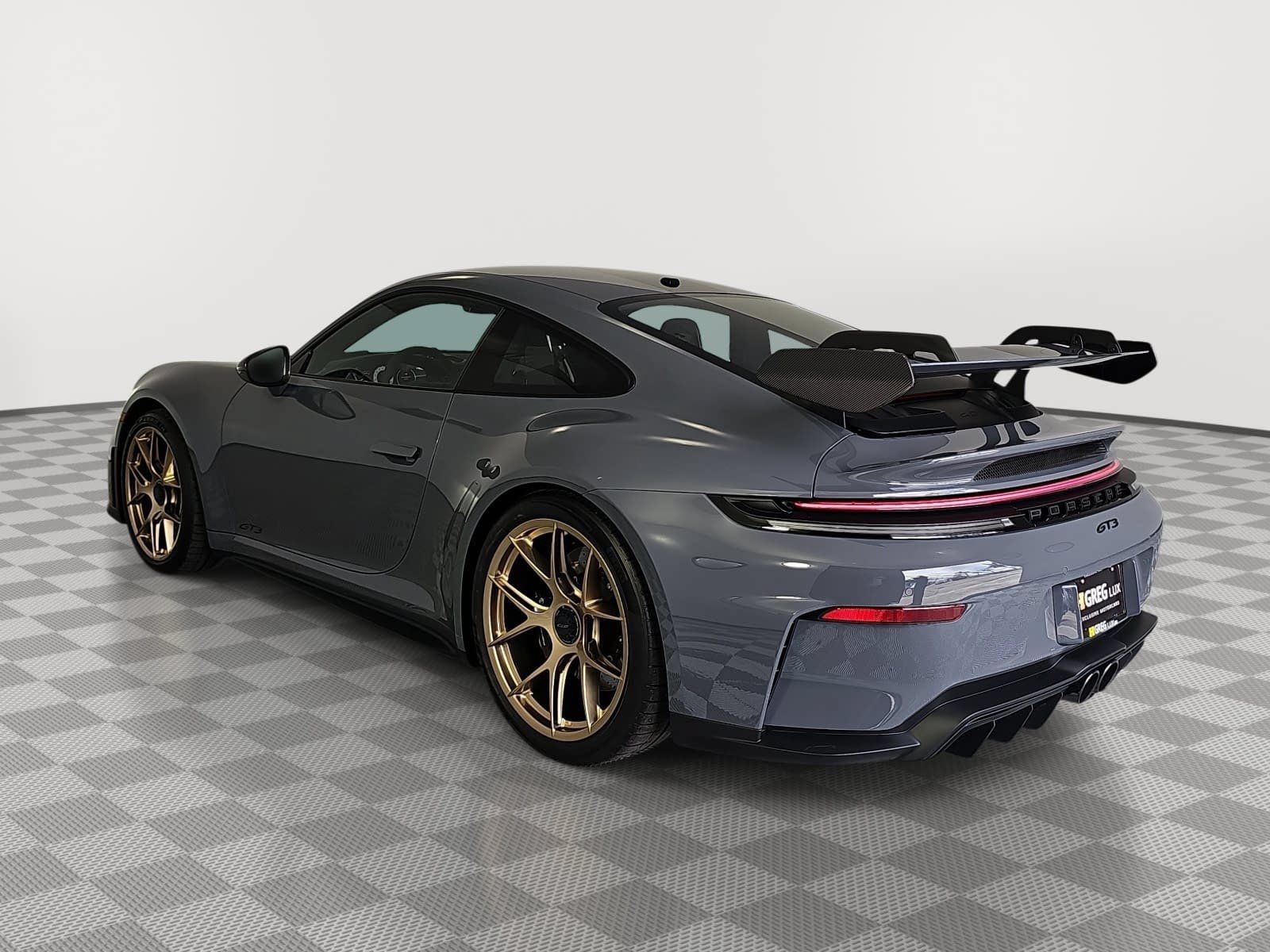Used 2026 Porsche 911 GT3 w/ Weissach Package RWD image 6