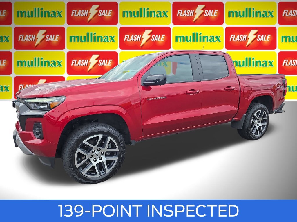 Used 2024 Chevrolet Colorado Z71 w/ Z71 Convenience Package 2 AWD/4WD image 15