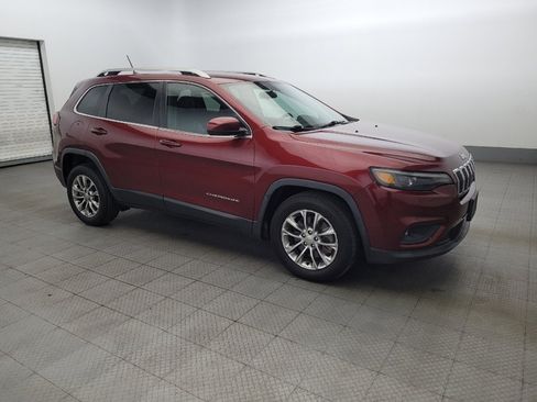 Used 2019 Jeep Cherokee Latitude Plus image 11