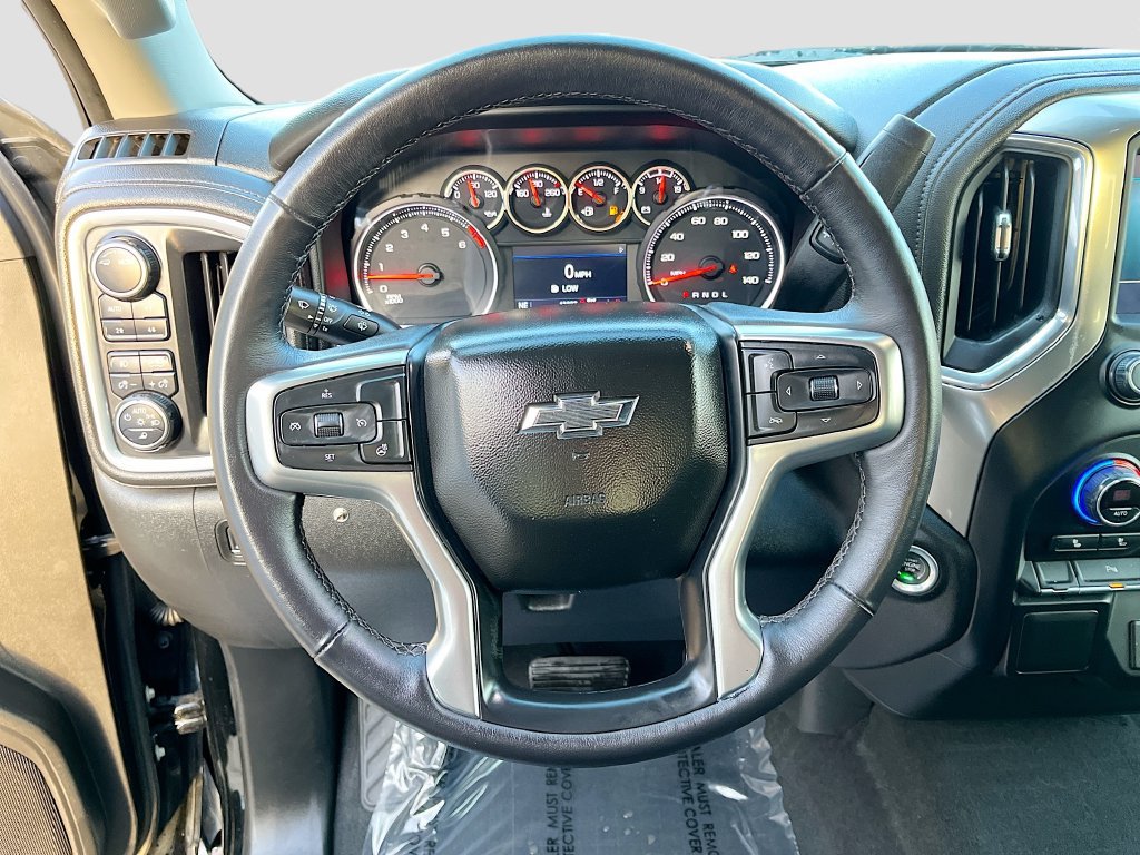 Used 2022 Chevrolet Silverado 1500 RST w/ Safety Package AWD/4WD image 11