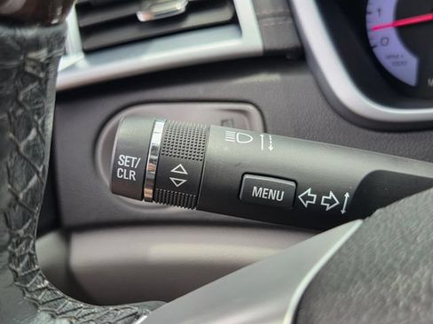 Used 2011 Cadillac SRX Performance FWD image 32