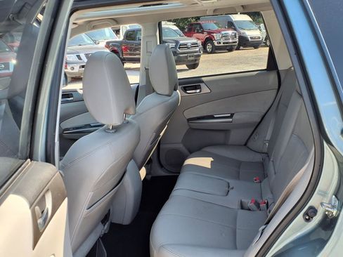 Used 2013 Subaru Forester 2.5X Limited image 13