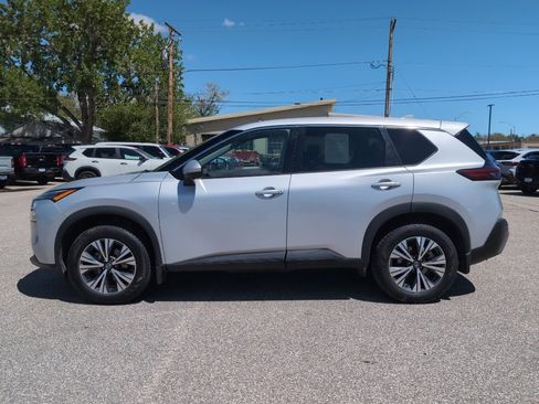 Used 2021 Nissan Rogue SV AWD/4WD image 1